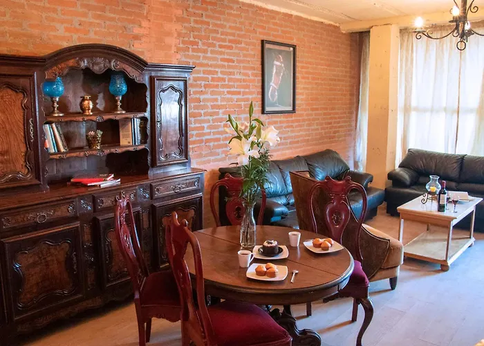 Antique Hotel
